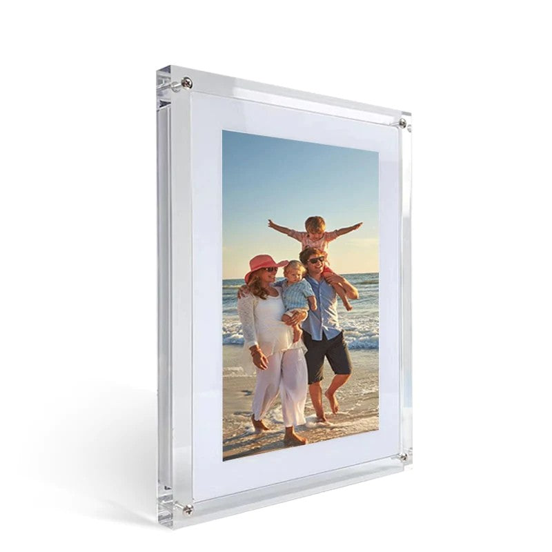 Digital frame